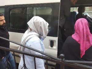 Fetö’den Gözaltına Alınan Kadın Avukatlar Adliyeye Sevk Edildi