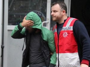 İş Makinesiyle Demir Hırsızlığına Adli Kontrol