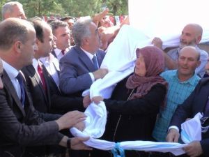 Hayati Yazıcı Cami Ve Şehitler Anıtının Açılışını Yaptı