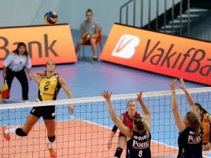 Vakıfbank Sezonu Galibiyetle Açtı