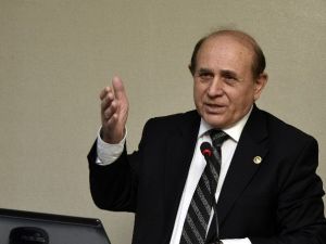 Burhan Kuzu: “Bu Millete Nobel Ödülünün Verilmesi Gerek”