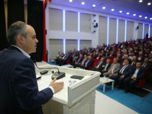 Bakan Kılıç 17. Dönem Ak Parti Siyaset Akademisi’nde Konuştu