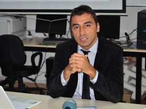 Yol Yapım Çalışmaları Ve Bilinçsiz Yapılaşma Heyelan Riskini Artırıyor