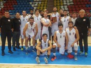 Bilecik Belediyesi Basketbol Kulübü Birinci Oldu