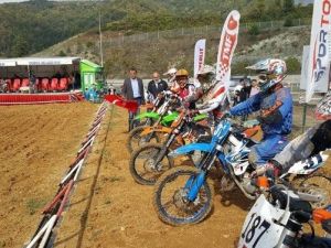 Türkiye Motokros Şampiyonası’na Düzce Ev Sahipliği Yaptı