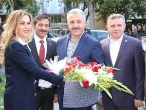 Bakan Arslan: “Ilgaz Tüneli’ni Aralık’ta Açacağız”
