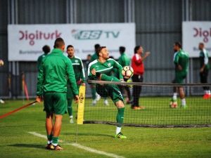Bursaspor’da 3 İsim Gribal Enfeksiyon Geçirdi