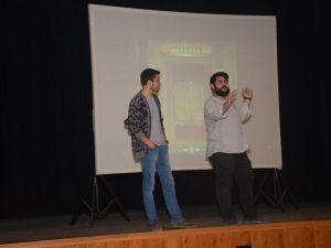 Tiyatro Kulübü Yeni Üyelerine ’Merhaba’ Dedi