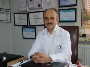 50 Yaşın Üzerindeki Kadınların Meme Kanserine Yakalanma Riski Yüksek