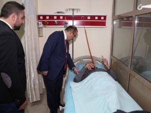 Vali İsmail Ustaoğlu Hastanede İncelemelerde Bulundu