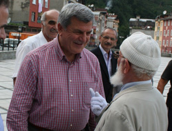 Karaosmanoğlu Özlem Giderdi