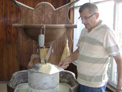 Rizeli Girişimci Değirmeni Günümüze Uyarladı