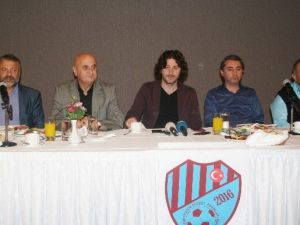 Fatih Tekke: "Trabzonspor’u Trabzon’dan Uzaklaştırma Anlayışı Bizi Rahatsız Ediyor"