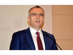 Maliye Bakanı 2017 Bütçe Gider Ve Gelirlerini Açıkladı