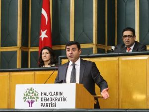 Hdp Başkanlık Sisteminin Halka Sorulmasını İstemiyor