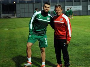 Bursaspor’da Emre Taşdemir Sevinci