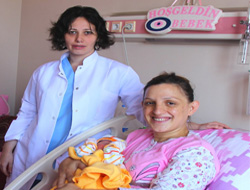 Rize'de Ağrısız Doğum Mutluluğu