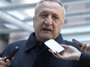 Komisyon Mehmet Ağar’ı Dinledi