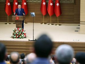 Cumhurbaşkanı Erdoğan Kanaat Önderleriyle Görüştü
