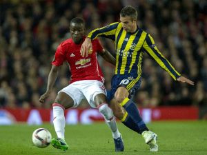 Manchester’da Van Persie’ye Sevgi Seli