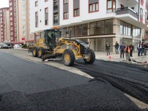 Trabzon Büyükşehir Belediyesinin Yol Çalışmaları Devam Ediyor
