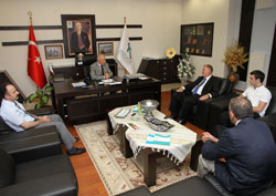 Gürcistan Heyeti'nden RTEÜ'ye Ziyaret