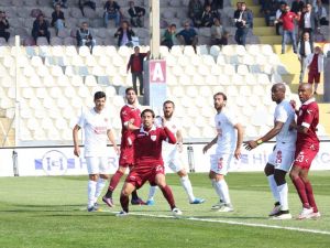 Bandırmaspor Evinde Ümraniyespor’a Boyun Eğdi