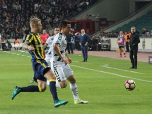 F.bahçe Konya’dan Puanla Döndü