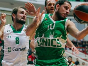 Darüşşafaka Doğuş, Rus Ekibini Yendi
