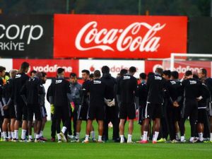Beşiktaş 2 Eksikle Çalıştı
