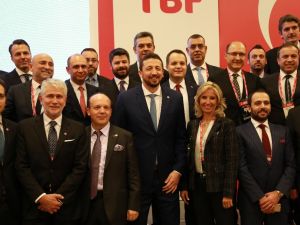 "Çözülmeyi Bekleyen Sorunlarımız Var"