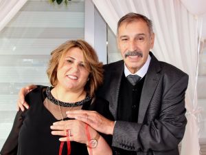 Refakatçi Oldukları Hastanede Aşık Olup Nişanlandılar