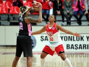 Bellona Agü Galibiyetle Başladı