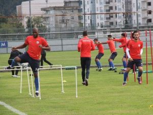 Hikmet Karaman: "Alkışlanan Bir Takım Olmak İstiyoruz"