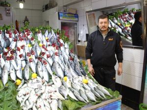 Lüfet Kırmızı Etle Yarışıyor