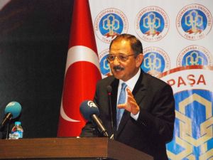 "Dünyayı Kirletenler, Çevre Anlaşmalarına İmza Atmıyor"
