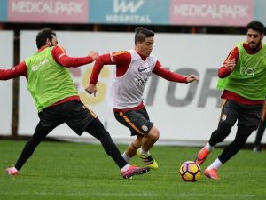Galatasaray Adanaspor Hazırlıklarını Sürdürdü