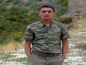 Evin Tek Oğluydu