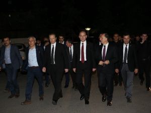 İçişleri Bakanı Süleyman Soylu, Trabzonspor’u Ziyaret Etti