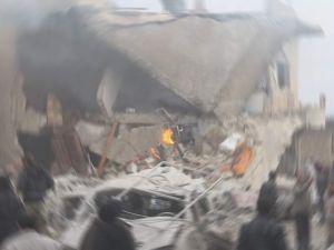 Yemen’e Hava Saldırısı: 17 Ölü
