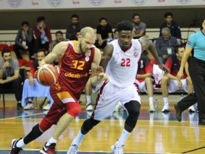 Galatasaray Odeabank Gaziantep’i Devirdi