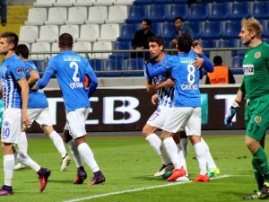 Paşa, Evinde 3 Puanı Aldı