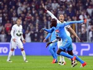 İlk Yarı Golsüz Bitti
