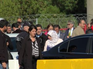 Hdp’li Vekiller Geri Gönderildi