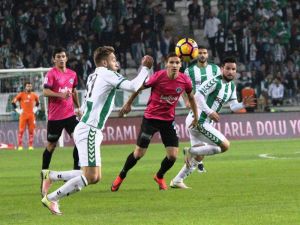 Konyaspor Nefes Aldı
