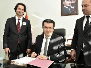 Vali Memiş Organlarını Bağışladı
