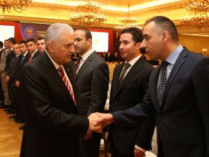 Başbakan ’Kayyum’ Başkan Vekilleriyle Görüştü