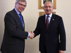 Kılıçdaroğlu Eski Norveç Başbakanı İle Görüştü