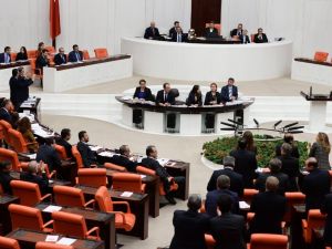 Bakan’la Chp Grup Başkanvekili Arasında Tartışma