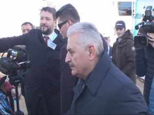 Başbakan’dan Gazetecilere "Maliye Bakanı" Esprisi